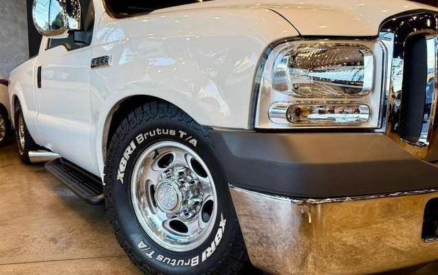 imagem-https://www.socarrao.com.br/sc-vehicle-images-prod/2045827/1789053587916-8172376_13_B_633b9fb9e8.jpeg