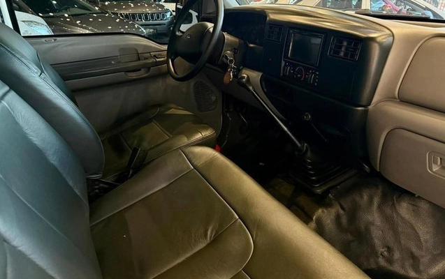 imagem-https://www.socarrao.com.br/sc-vehicle-images-prod/2045827/1789053587931-8172376_3_B_b2f44b8bf7.jpeg