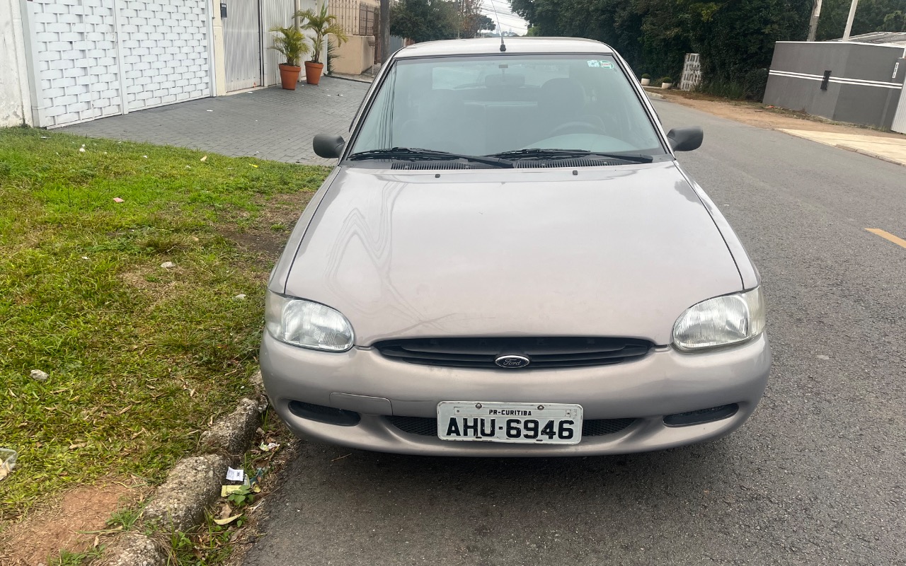 Ford Escort GL 1.8i 16V 4p na cor Cinza em Curitiba / PR - 2046057