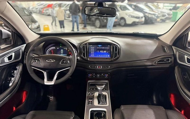 imagem-https://www.socarrao.com.br/sc-vehicle-images-prod/2046457/1788550233190-8170467_5_B_a15a12c2a7.jpeg