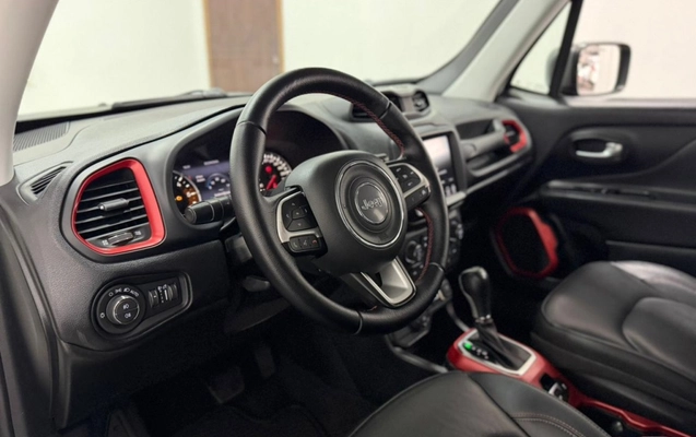imagem-https://www.socarrao.com.br/sc-vehicle-images-prod/2046540/1781098787580-8_022417.jpg