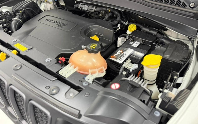 imagem-https://www.socarrao.com.br/sc-vehicle-images-prod/2046540/1781098787592-17_022417.jpg
