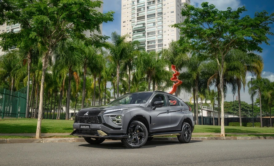 Mitsubishi Eclipse Cross 2026 Cinza — foto 1 de 3