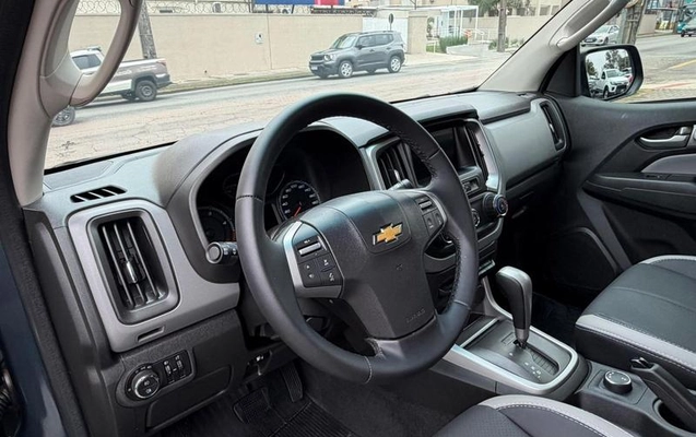 imagem-https://www.socarrao.com.br/sc-vehicle-images-prod/2046756/1782504765494-8172662_1_B_bbc0a9a14d.jpeg