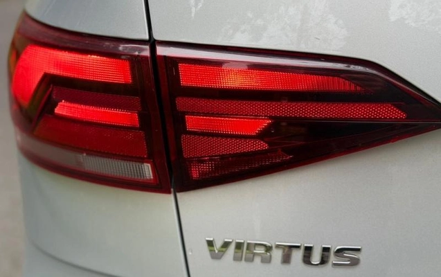 imagem-https://www.socarrao.com.br/sc-vehicle-images-prod/2046888/1790270405551-8137754_18_B_6ecf6869f8.jpeg