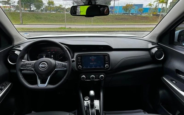 imagem-https://www.socarrao.com.br/sc-vehicle-images-prod/2047282/1785964147068-8171008_0_B_aede2d8b88.jpeg