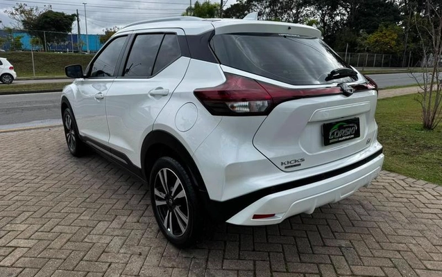imagem-https://www.socarrao.com.br/sc-vehicle-images-prod/2047282/1785964147072-8171008_13_B_7c00e94436.jpeg