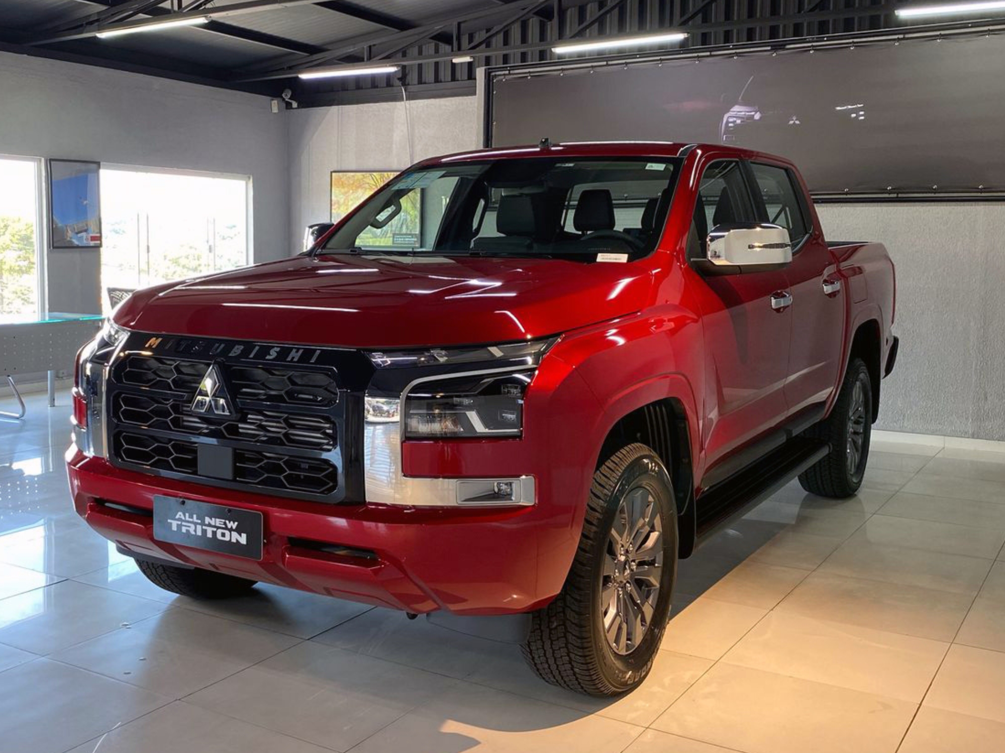 Mitsubishi Triton 2026 Vermelho — foto 1 de 3