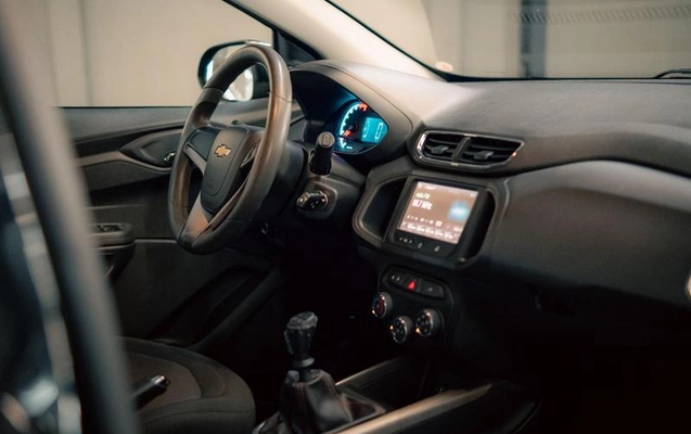 imagem-https://www.socarrao.com.br/sc-vehicle-images-prod/2047523/1781716846009-8136451_3_B_65f7eae478.jpeg