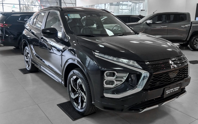 imagem-https://www.socarrao.com.br/sc-vehicle-images-prod/2047754/1781102558681-MjAyNjA2MDhfMTQwMTMxLmpwZw.jpg