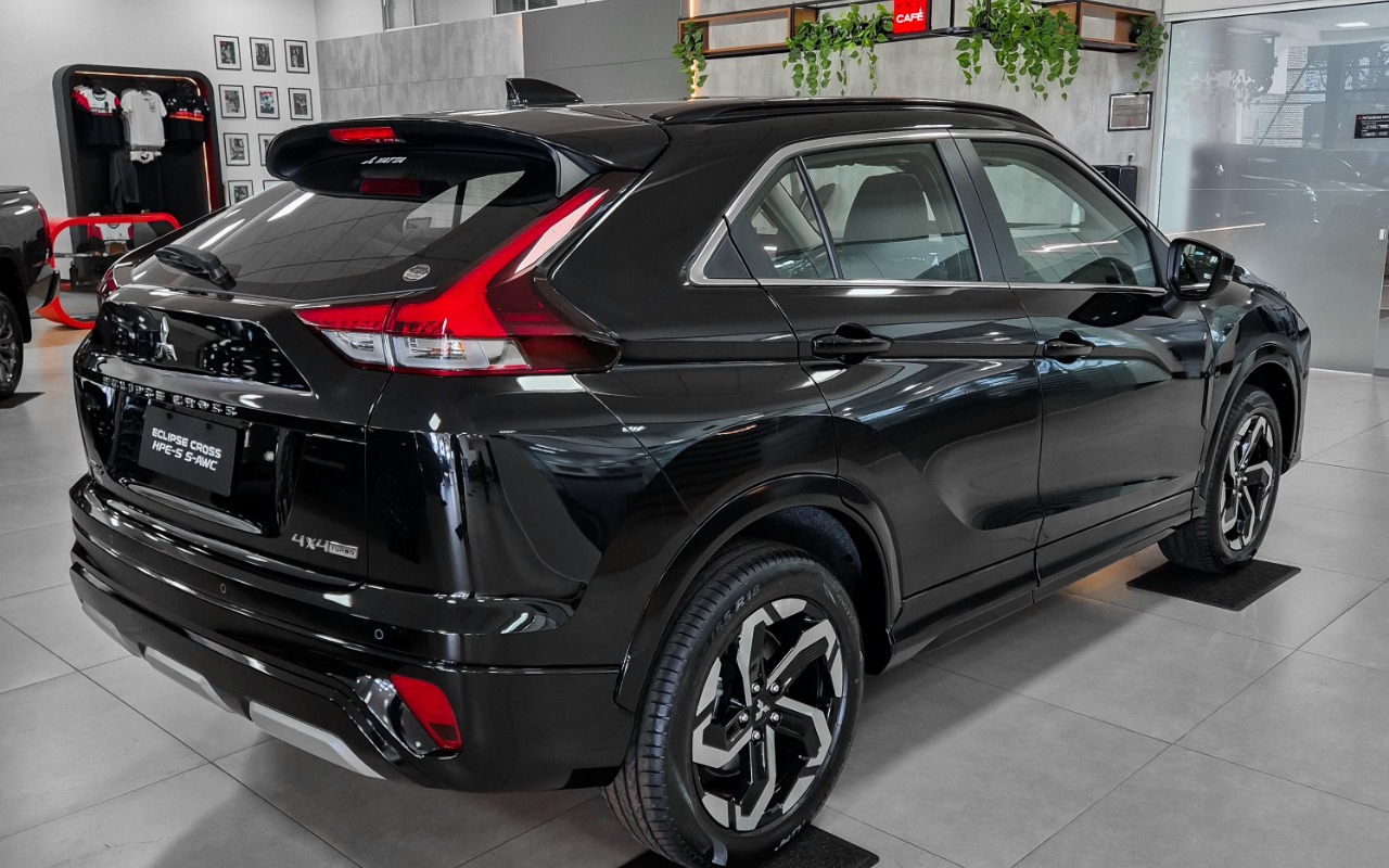 imagem-https://www.socarrao.com.br/sc-vehicle-images-prod/2047754/1781102559097-MjAyNjA2MDhfMTQwMjIzLmpwZw.jpg