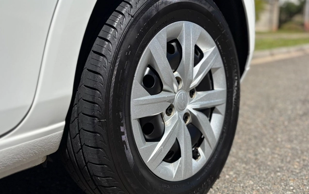 imagem-https://www.socarrao.com.br/sc-vehicle-images-prod/2047845/1781103028571-V2hhdHNBcHAgSW1hZ2UgMjAyNi0wNC0wOSBhdCAxMS41OS4xNi5qcGVn.jpeg