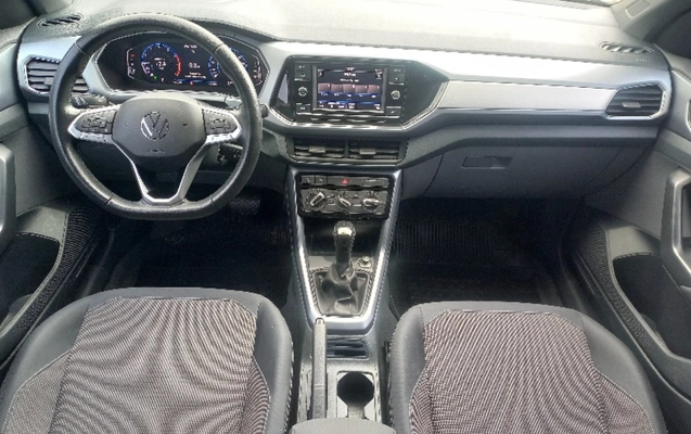imagem-https://www.socarrao.com.br/sc-vehicle-images-prod/2048810/1781119057811-MjAyNjAzMzFfMTYyMzM2LmpwZw.jpg