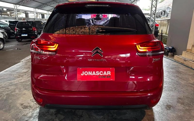 imagem-https://www.socarrao.com.br/sc-vehicle-images-prod/2049981/1781117522962-8169080_9_B_d0cd1bb4f5.jpeg