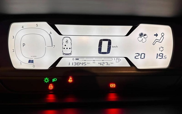 imagem-https://www.socarrao.com.br/sc-vehicle-images-prod/2049981/1781117522971-8169080_14_B_df55d20446.jpeg