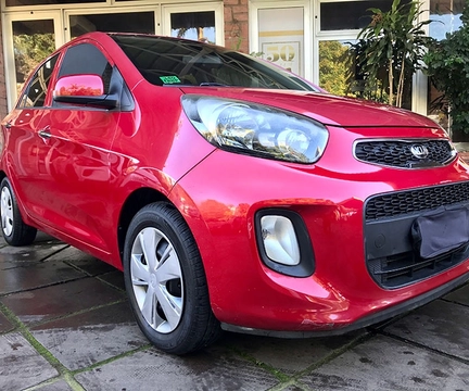 Kia Picanto 2016 Vermelho — foto 1 de 3