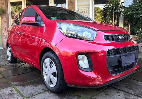 Kia Picanto 2016 Vermelho — foto 1 de 3