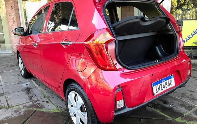 imagem-https://www.socarrao.com.br/sc-vehicle-images-prod/2050399/1781809434099-vbVoJ9FRebrWwuO9dQccaavZGi3PJuPs.jpg