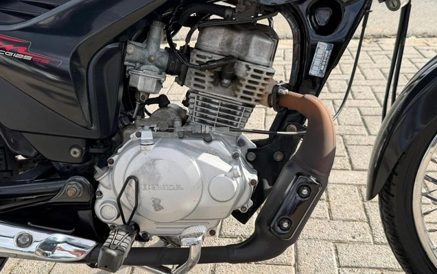 imagem-https://www.socarrao.com.br/sc-vehicle-images-prod/2050417/1781546935683-8162992_3_B_59f7fe8fc3.jpeg