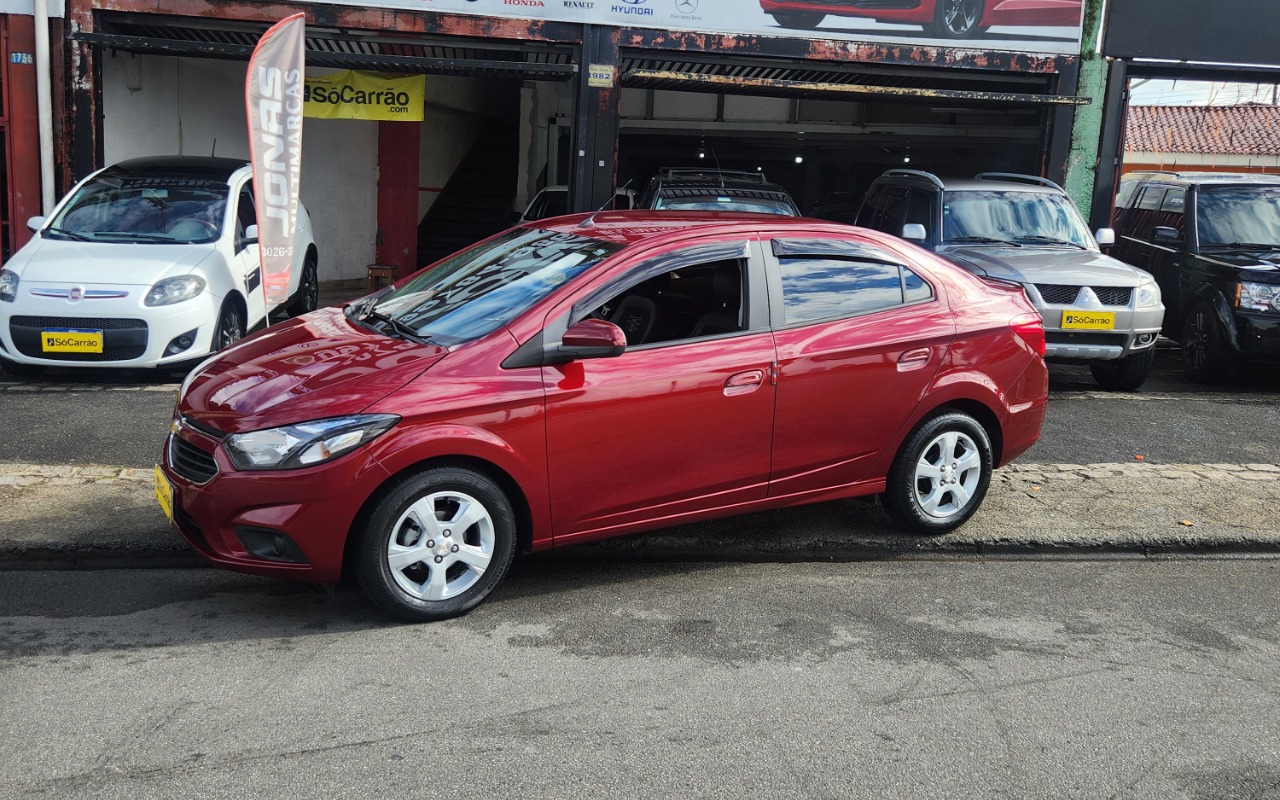 Chevrolet Prisma Sed. LT 1.4 8V FlexPower 4p Aut. na cor Vermelho em Curitiba / PR - 2050620