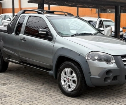 Fiat Strada 2011 Cinza — foto 1 de 3