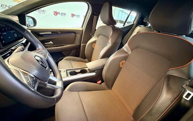 imagem-https://www.socarrao.com.br/sc-vehicle-images-prod/2050628/1789145741770-8174073_12_B_af911a79f2.jpeg