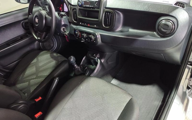 imagem-https://www.socarrao.com.br/sc-vehicle-images-prod/2050775/1791373295529-8174107_13_B_9adc4f12e1.jpeg