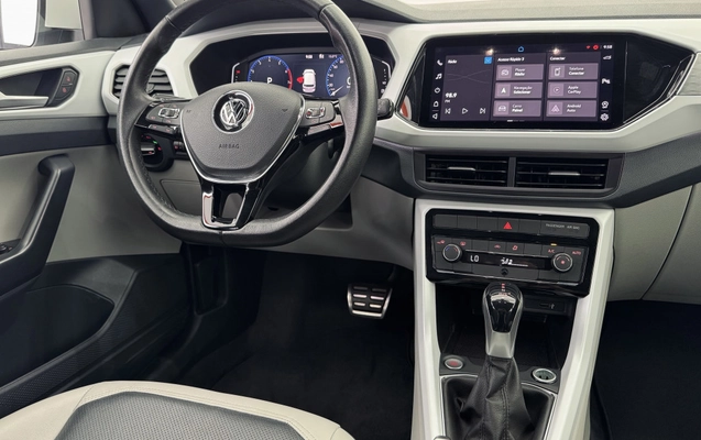 imagem-https://www.socarrao.com.br/sc-vehicle-images-prod/2051105/1786366957493-vehicle_image_1781114631_ceb1fad7dec1362f54fa3d4e28c3522a.jpeg