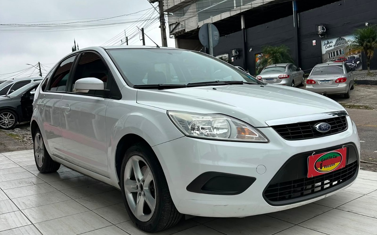 imagem-https://www.socarrao.com.br/sc-vehicle-images-prod/2051832/1781268319686-NGZmMmVlMWMtNTk2Ni00NTJjLWE3NmEtNzFiODJjMGZjM2IwLmpwZw.jpg