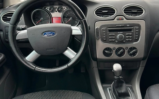 imagem-https://www.socarrao.com.br/sc-vehicle-images-prod/2051832/1781268319873-NDA1NjNjN2QtMGQ0OC00YzgyLTliZWItMWQyNjc0Y2ExOWNiLmpwZw.jpg