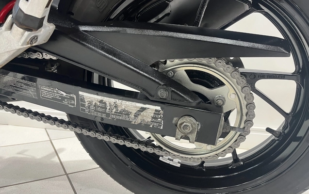 imagem-https://www.socarrao.com.br/sc-vehicle-images-prod/20519/1780073450167-SU1HXzcyMTguanBlZw.jpeg