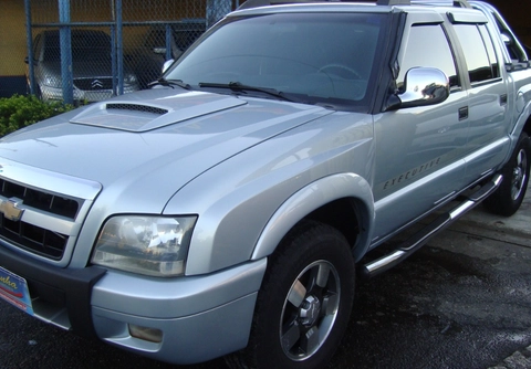 Chevrolet S10 2009 Prata — foto 1 de 3