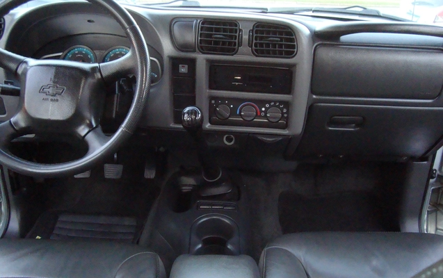 imagem-https://www.socarrao.com.br/sc-vehicle-images-prod/2051967/1781298607281-RFNDMDU3OTMuSlBH.JPG
