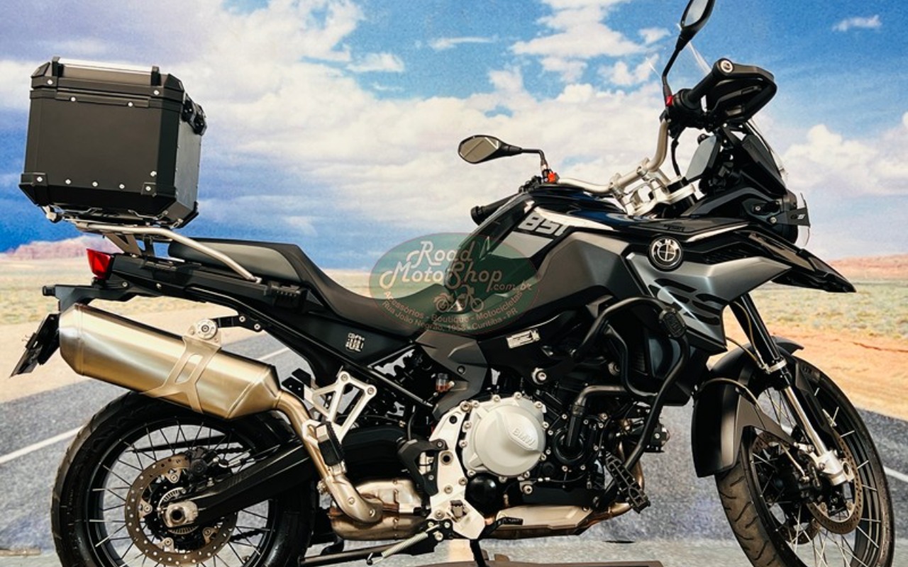 BMW F 850 GS Adventure Premium  na cor Preto em Curitiba / PR - 2052090