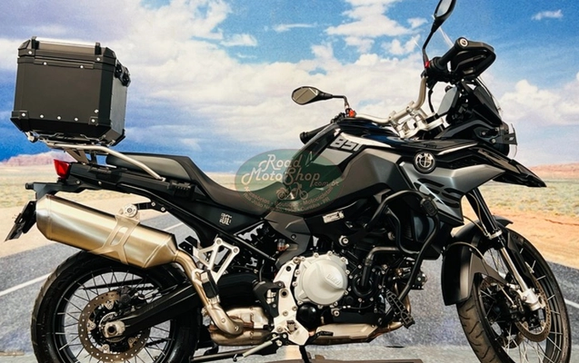 imagem-https://www.socarrao.com.br/sc-vehicle-images-prod/2052090/1781119000508-Qk1XIDg1MCBNSUNIRUxfMTEuanBn.jpg