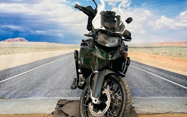 imagem-https://www.socarrao.com.br/sc-vehicle-images-prod/2052090/1781119002412-Qk1XIDg1MCBNSUNIRUxfMTguanBn.jpg