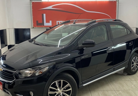 Chevrolet Onix 2017 Preto — foto 1 de 3