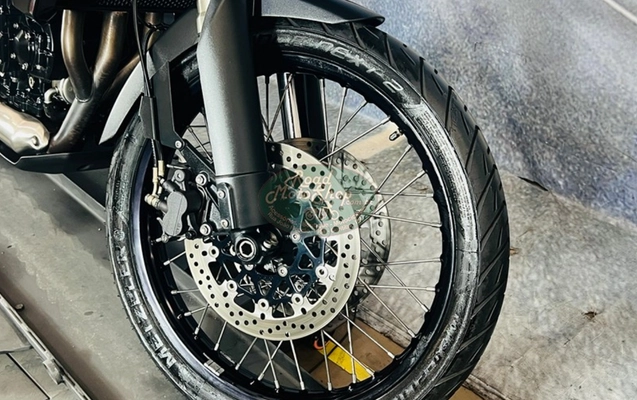 imagem-https://www.socarrao.com.br/sc-vehicle-images-prod/2052353/1781120070410-VGlnZXIgODAwIHZlcmRlIF82LmpwZw.jpg