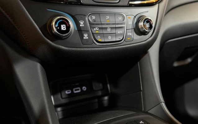 imagem-https://www.socarrao.com.br/sc-vehicle-images-prod/2052418/1787926456129-8161025_17_B_555198ceeb.jpeg