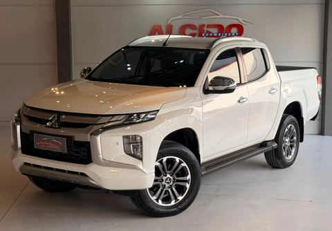 Mitsubishi Triton 2022 Branco — foto 1 de 3