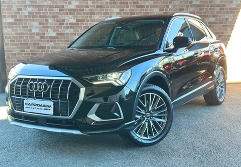 Audi Q3 2024 Preto — foto 1 de 3
