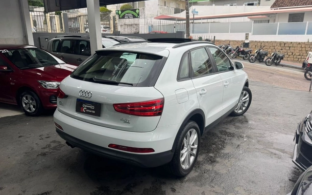 imagem-https://www.socarrao.com.br/sc-vehicle-images-prod/2052745/1789224696994-gb-7840071.jpeg