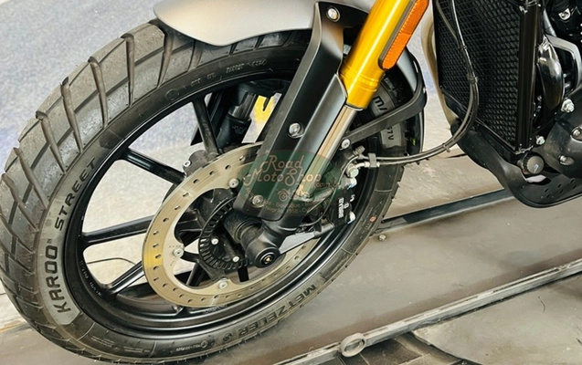 imagem-https://www.socarrao.com.br/sc-vehicle-images-prod/2052770/1781121315947-U0NSQU1CTEVSIDQwMFggMjAyNV82LmpwZw.jpg