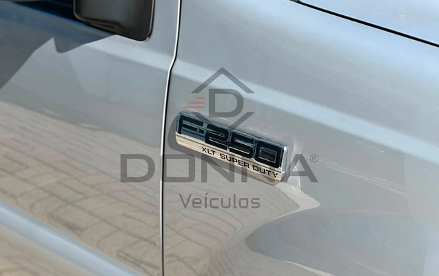 imagem-https://www.socarrao.com.br/sc-vehicle-images-prod/2052832/1788977135344-659f3dcaaadd44c1927d01605e7db396_1781622631673.jpg