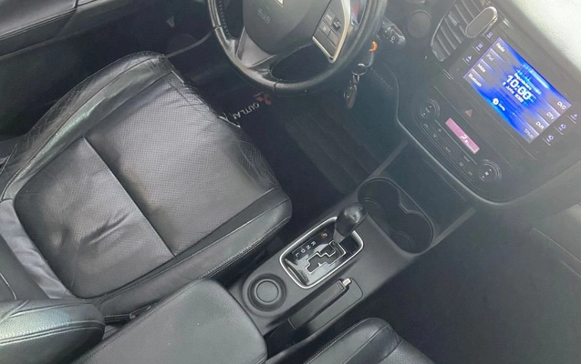 imagem-https://www.socarrao.com.br/sc-vehicle-images-prod/2053071/1786363782152-gb-062b9e8.jpeg