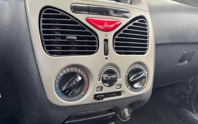 imagem-https://www.socarrao.com.br/sc-vehicle-images-prod/2053362/1789422399961-8058520_8_B_860cff77d5.jpeg
