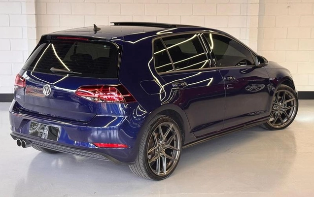 imagem-https://www.socarrao.com.br/sc-vehicle-images-prod/2053488/1786631460144-8174050_3_B_4d8a6b448f.jpeg