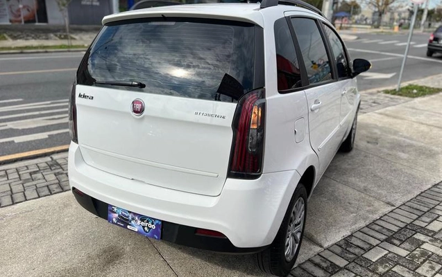 imagem-https://www.socarrao.com.br/sc-vehicle-images-prod/2053532/1785843019193-8175311_5_B_6a829b21ca.jpeg