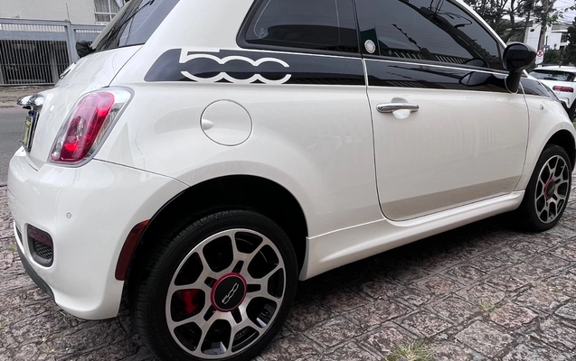 imagem-https://www.socarrao.com.br/sc-vehicle-images-prod/2053551/1781123994000-SU1HXzgwMTkuanBlZw.jpeg