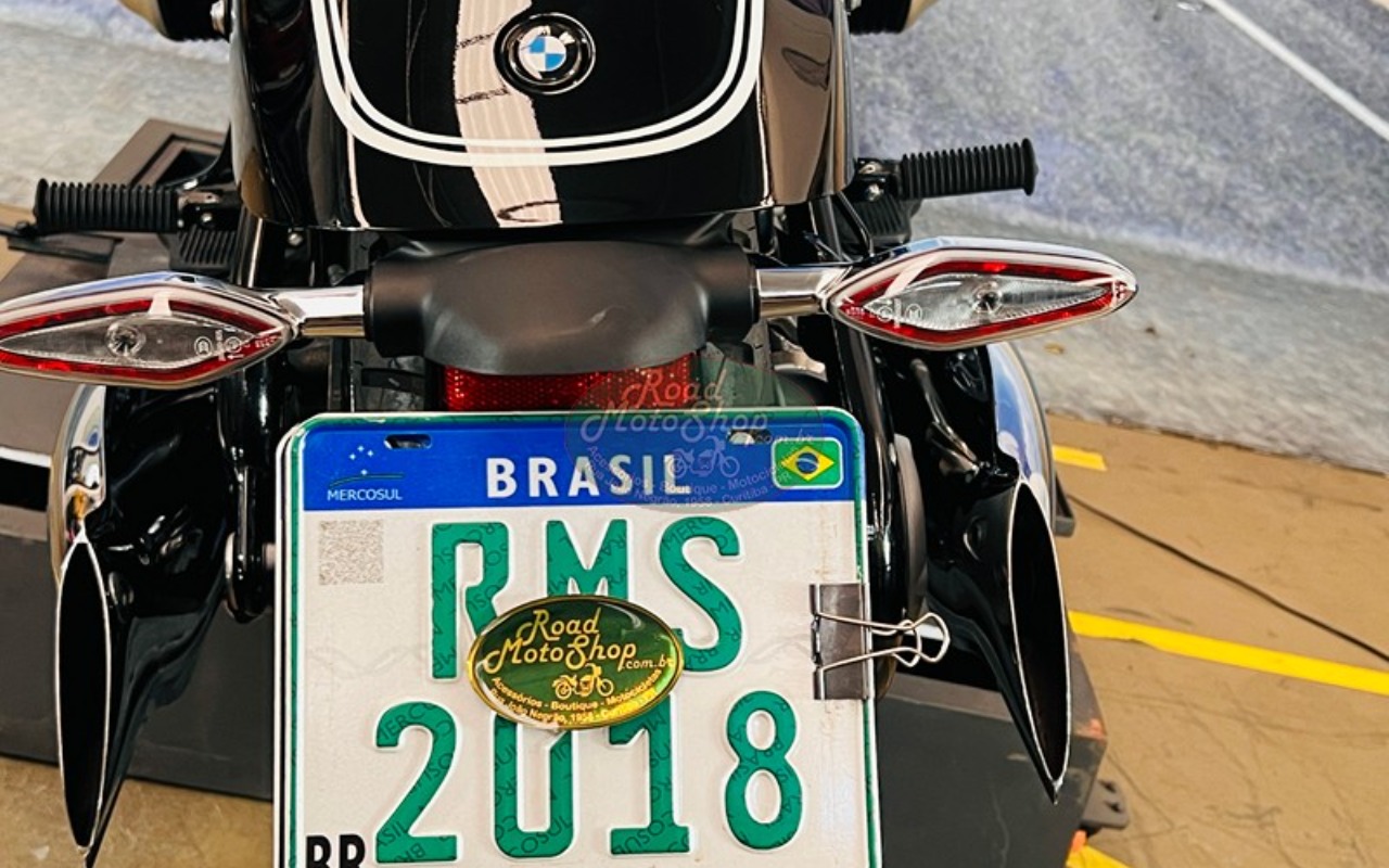 imagem-https://www.socarrao.com.br/sc-vehicle-images-prod/2053624/1781124416531-Qk1XIFIgMTggMTgwMF8xOC5qcGc.jpg